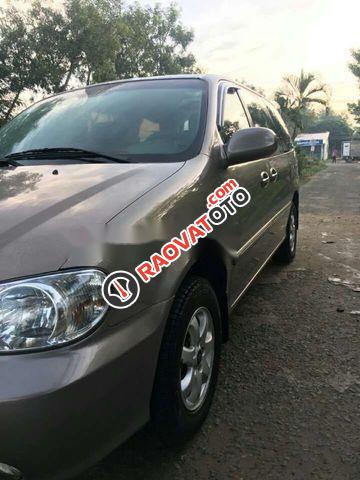 Bán Kia Carnival GS đời 2009, màu nâu -2