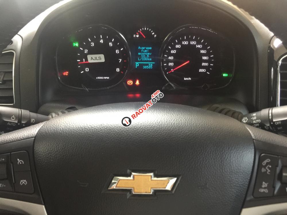 Bán Chevrolet Captiva Revv 2.4 2016, màu vàng cát, giá TL, hỗ trợ góp-4