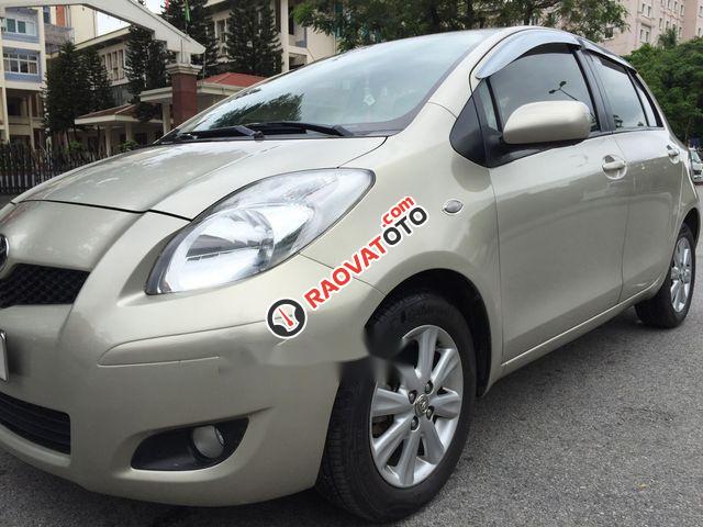 Chính chủ bán Toyota Yaris 1.3 đời 2011, màu bạc, nhập khẩu-5