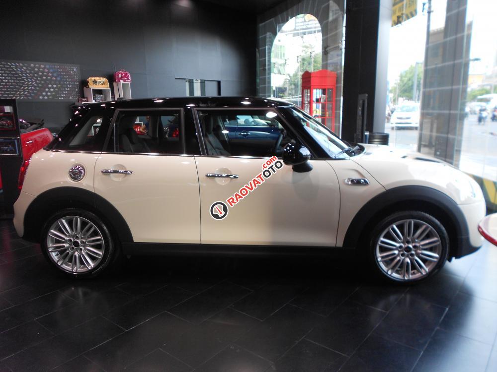 Khuyến mại lớn khi mua Mini Cooper S 5 cửa mới, giao xe ngay-2