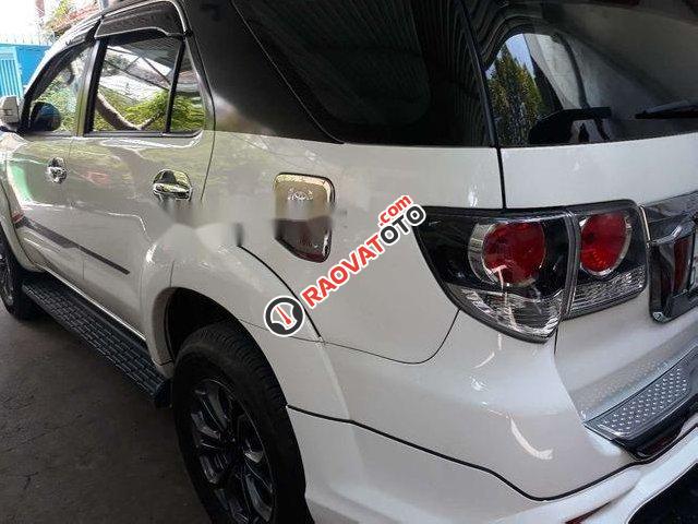 Bán xe Toyota Fortuner TRD Sportivo năm 2016, màu trắng-3