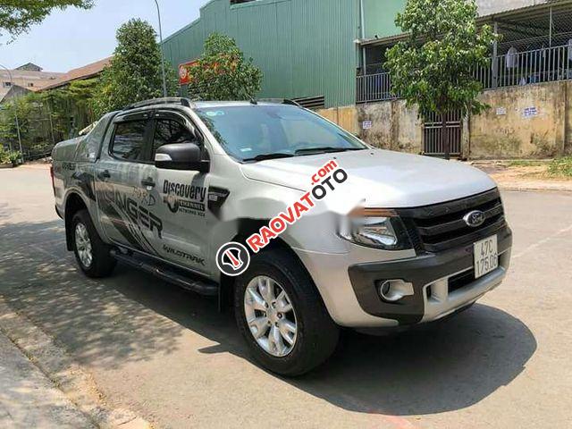 Cần bán gấp Ford Ranger Wildtrack sản xuất năm 2015, màu trắng, giá tốt-1