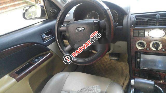 Bán xe Ford Mondeo 2.0 đời 2004, màu đen chính chủ, 205tr-0