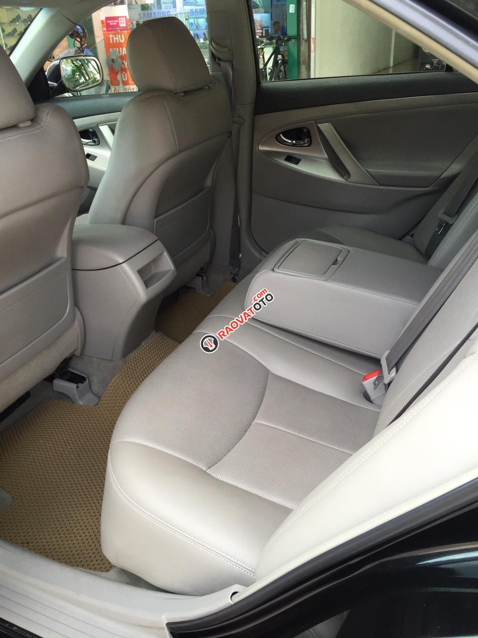 Cần bán Toyota Camry SE đời 2008 màu đen, giá cực tốt-2