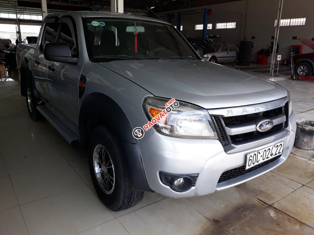 Bán ô tô Ford Ranger XL đời 2011, màu bạc, nhập khẩu nguyên chiếc-4