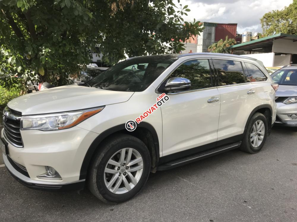 Cần bán Toyota Highlander LE sản xuất năm 2014, màu trắng, nhập khẩu-3