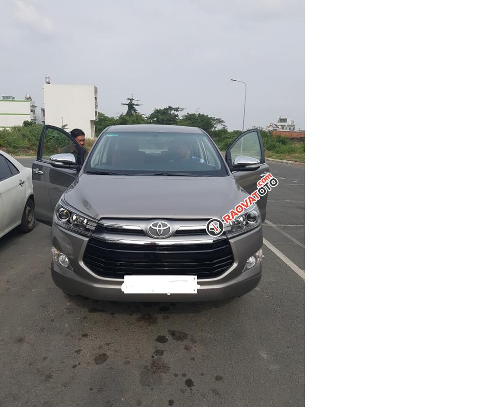 Cần bán xe Toyota Innova V năm 2016, 850tr-0