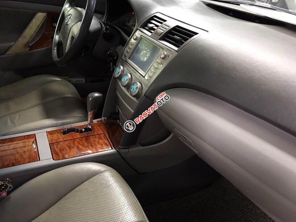 Bán Toyota Camry GLX đời 2018, màu đen, nhập khẩu, giá 645 triệu-14