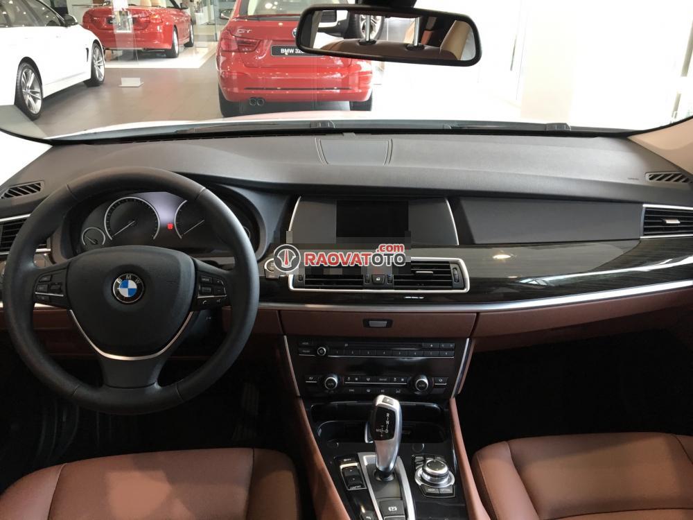 Xe Mới BMW 5 528i GT 2018-2
