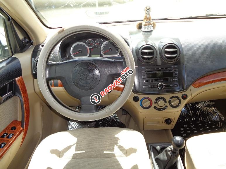Bán xe Daewoo Gentra SX năm sản xuất 2011, màu trắng-12