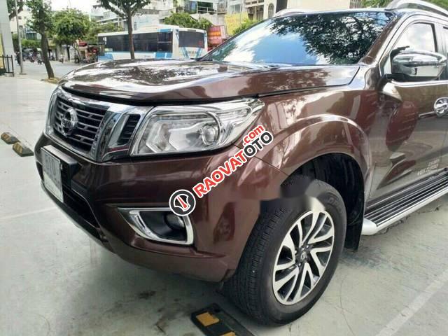 Cần bán gấp Nissan Navara VL đời 2017, màu đỏ, giá tốt-0