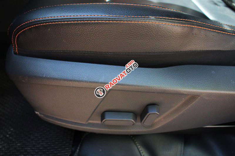 Cần bán xe Ford Ranger Wildtrack 3.2 full đồ cực mới-1