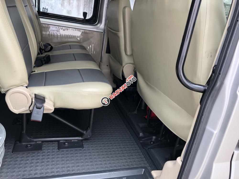 Cần bán xe Ford Transit 2017 đăng ký 2018 màu bạc-8