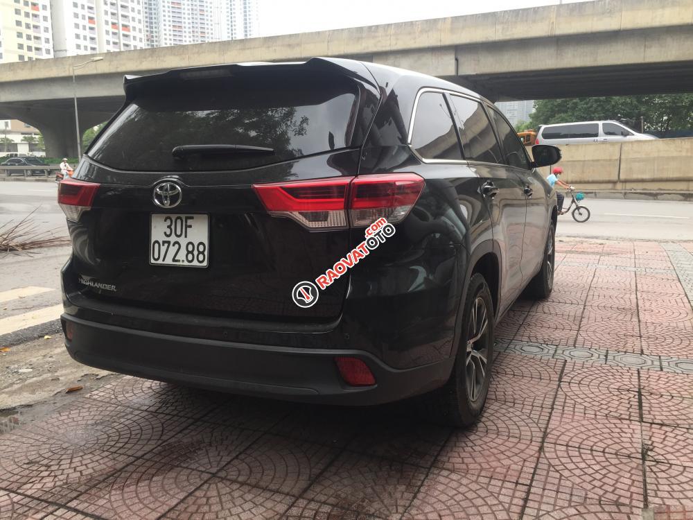 Bán xe Toyota Highlander LE năm 2017, màu đen, nhập khẩu, tên tư nhân-8