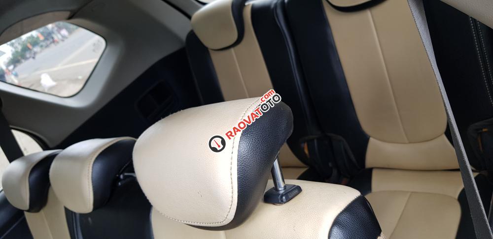 Cần bán xe Kia Carens năm 2010, màu bạc chính chủ, giá tốt 255 triệu-7