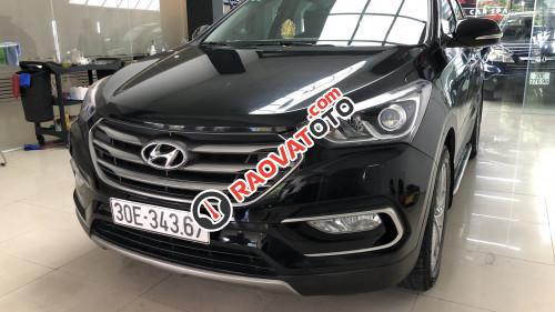 Cần bán gấp Hyundai Santa Fe 2.4 AT sản xuất 2016, màu đen như mới-4