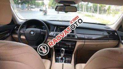 Bán xe BMW 7 Series sản xuất 2014 màu đen, nhập khẩu nguyên chiếc-13