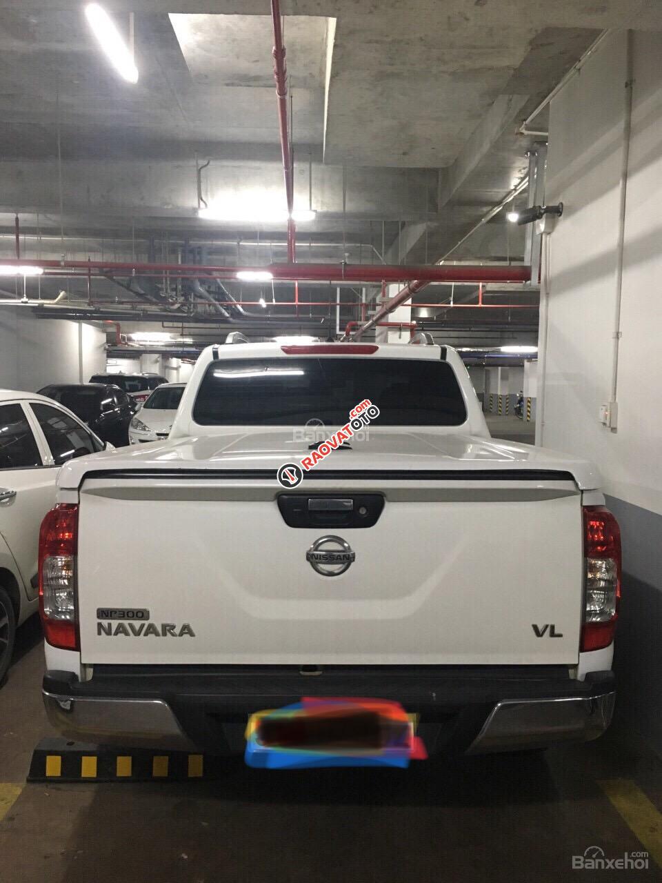 Cần bán Nissan Navara VL năm 2017, màu trắng, xe nhập ít sử dụng-2