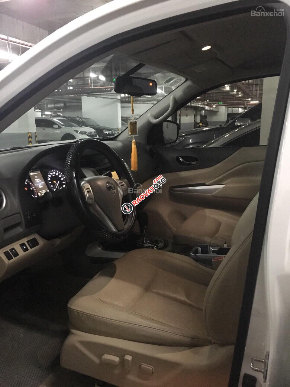 Cần bán Nissan Navara VL năm 2017, màu trắng, xe nhập ít sử dụng-0