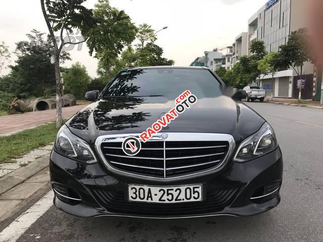 Bán xe Mercedes E400 năm sản xuất 2013, màu đen-0