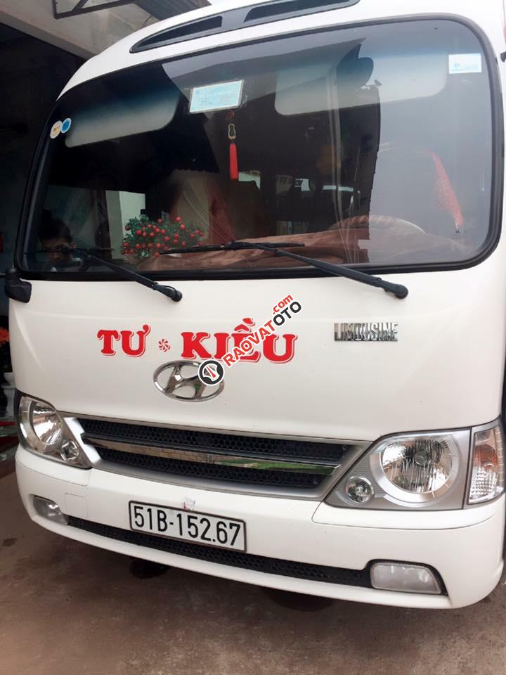 Bán ô tô Hyundai County Limousine 3 cục sản xuất năm 2015, màu trắng-3