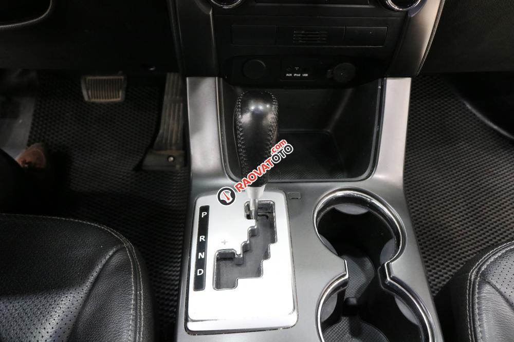 Bán xe Kia Sorento 2.4AT năm sản xuất 2013, màu bạc-7