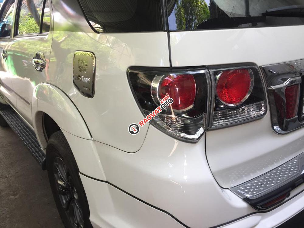 Bán ô tô Toyota Fortuner Fortuner TRD sportivo đời 2016, màu trắng, 915 triệu-3