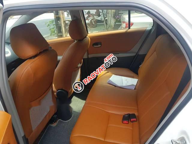 Bán Toyota Yaris RS sản xuất 2013, màu trắng, nhập khẩu nguyên chiếc chính chủ, giá chỉ 459 triệu-0