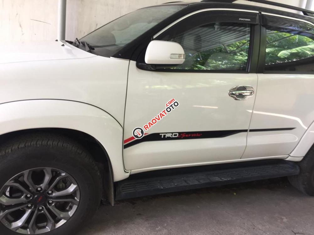 Bán ô tô Toyota Fortuner Fortuner TRD sportivo đời 2016, màu trắng, 915 triệu-1