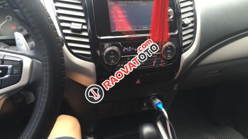 Bán Mitsubishi Triton AT đời 2017, màu đỏ-5