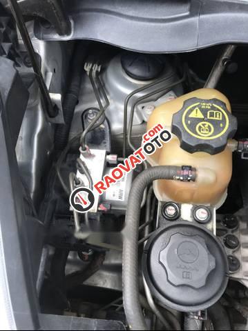 Bán Chevrolet Spark 1.0LT sản xuất 2015, màu bạc xe gia đình -5