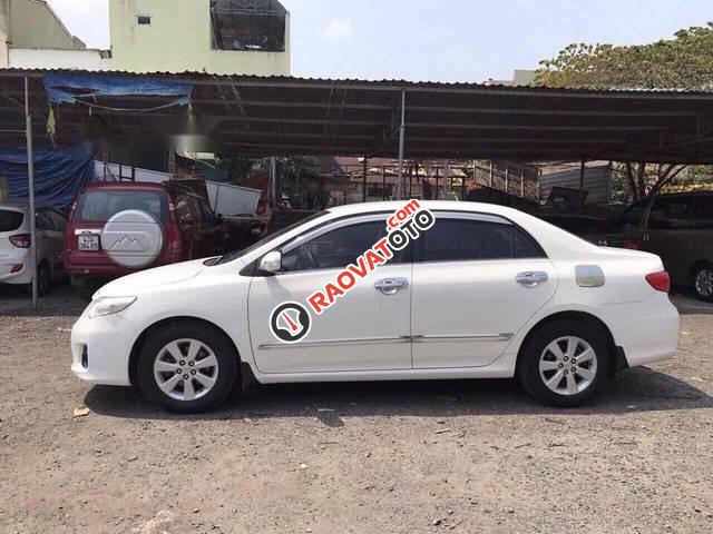 Bán Toyota Corolla Altis MT năm 2011, màu trắng-2