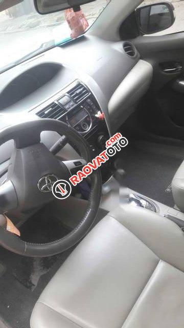 Cần bán xe Toyota Vios G đời 2013, đăng ký lần đầu 2015-4