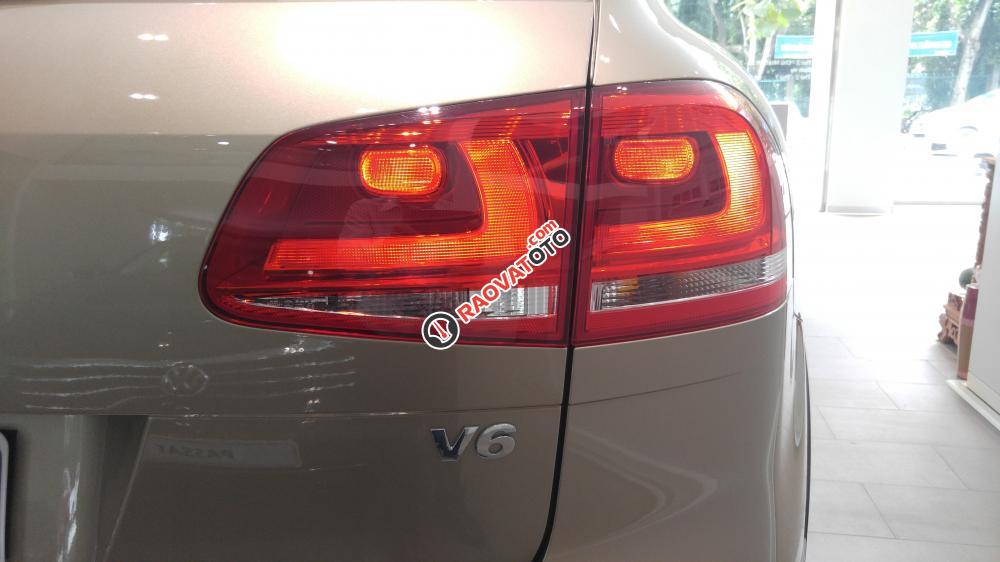VW Sài Gòn bán Touareg GP 3.6 V6, giá tốt nhất trong năm trong tháng 8 - LH ngay phòng bán hàng 093.828.0264 Mr Kiệt-1