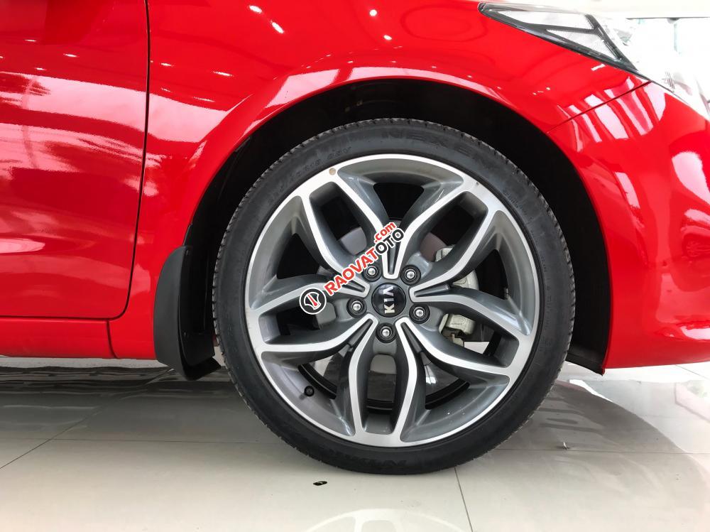 Bán Cerato Koup 2016 hai cửa, màu đỏ cờ-4