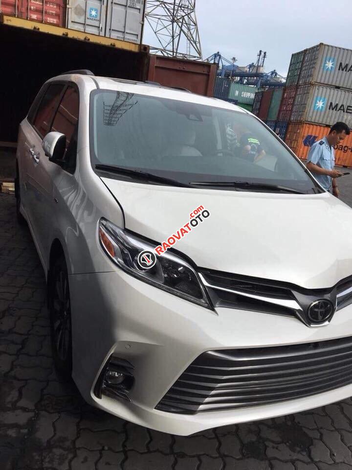 Bán Toyota Sienna 3.5 Limited nhập Mỹ, mới 100%, xe và giấy tờ giao ngay, giá tốt-3