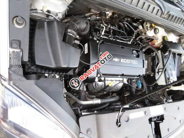 Cần bán lại xe Chevrolet Orlando LTZ 2014, màu bạc số tự động -0