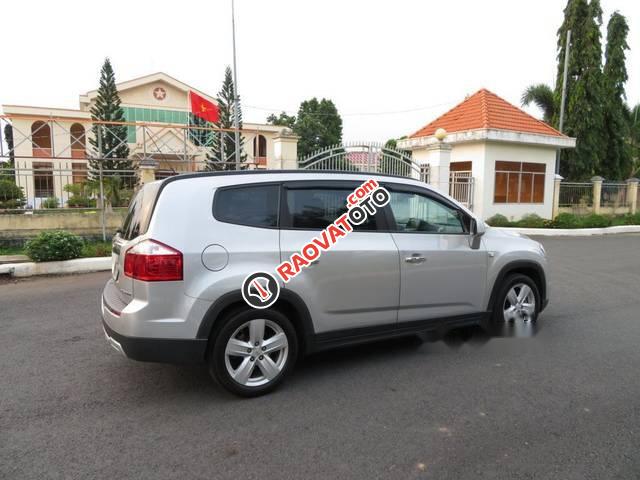 Cần bán lại xe Chevrolet Orlando LTZ 2014, màu bạc số tự động -3