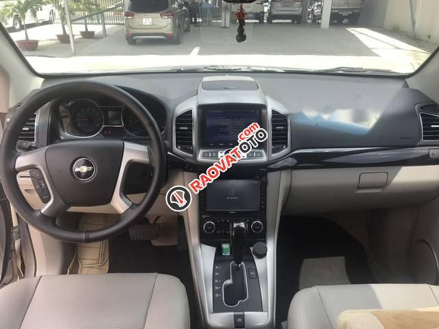 Cần bán xe Chevrolet Captiva LTZ năm sản xuất 2015, màu bạc -0
