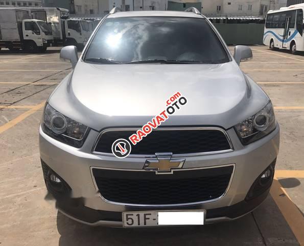 Cần bán xe Chevrolet Captiva LTZ năm sản xuất 2015, màu bạc -5