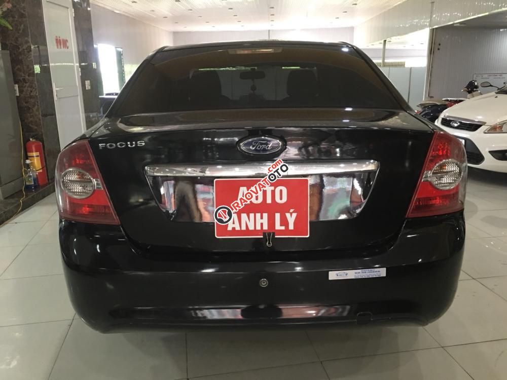 Bán Ford Focus 1.8MT năm 2007, màu đen, giá tốt-8