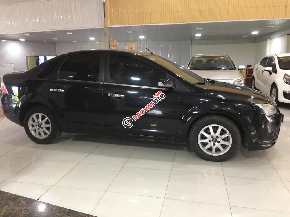 Bán Ford Focus 1.8MT năm 2007, màu đen, giá tốt-2