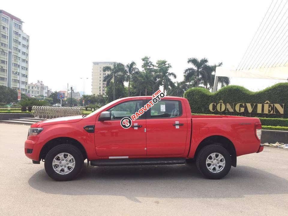 Cao Bằng Ford cần bán xe Ford Ranger XLS 4x2 AT, năm sản xuất 2017, nhập khẩu LH 0974286009-4