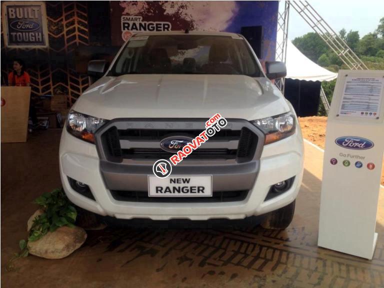 Thái Nguyên Ford cần bán xe Ford Ranger XLS 4x2 AT năm sản xuất 2017, nhập khẩu LH 0974286009-2