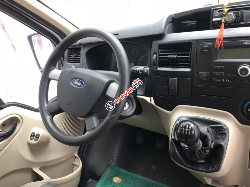 Cần bán xe Ford Transit 2017 đăng ký 2018 màu bạc, 16 chỗ-3