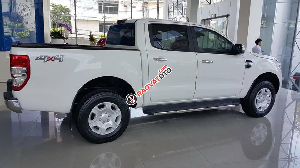 Lai Châu Ford cần bán xe Ford Ranger XLT 2.0 MT năm sản xuất 2018, nhập khẩu LH 0974286009-0