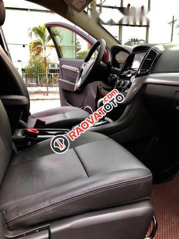 Bán Chevrolet Captiva LTZ đời 2017, màu trắng, bản full options-1