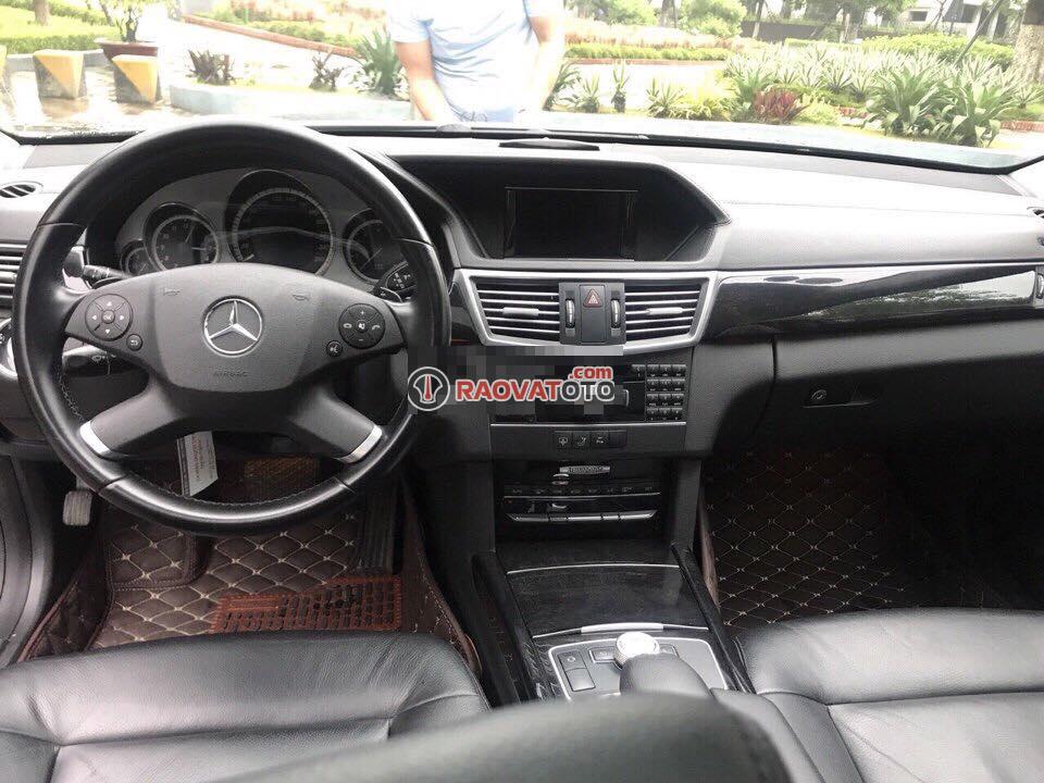 Xe Cũ Mercedes-Benz E 250 2011-0