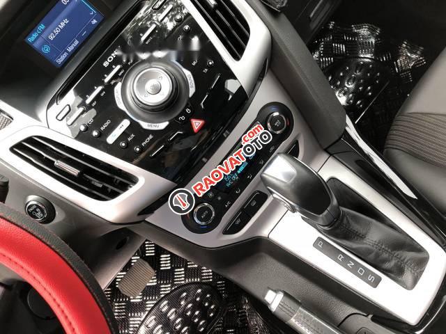 Bán xe Ford Focus 2.0 năm 2015, model 2016-3