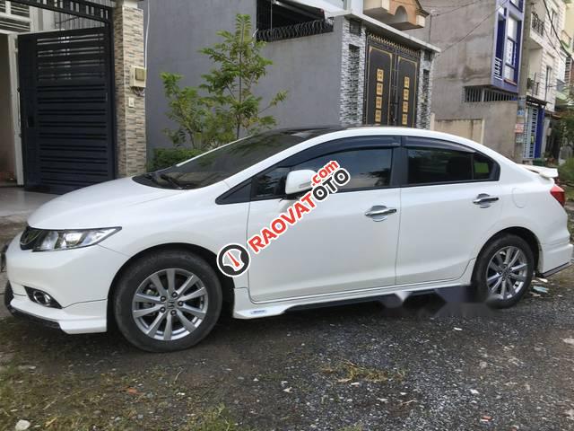 Bán Honda Civic 2.0 đời 2016, màu trắng, xe còn thơm mùi xe mới-5